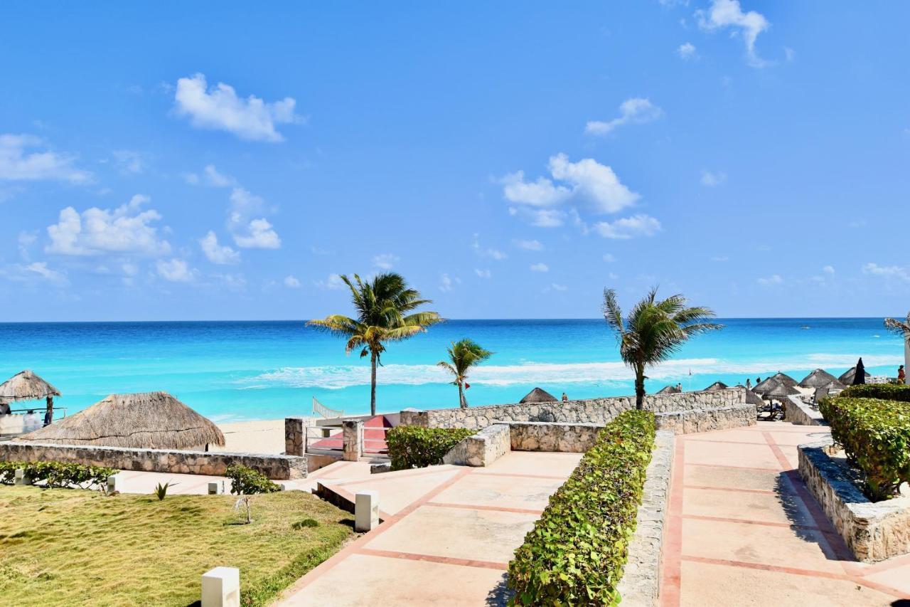 Solymar Condo Beach Resort By Casago Cancún Exterior foto